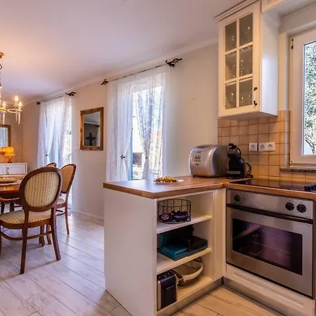 Holiday home In Vrbnik/insel Krk 36874 Vrbnik (Primorje-Gorski Kotar)